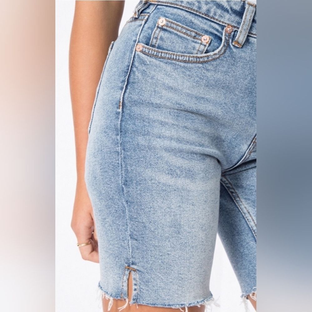 Free People Avery Button Fly High Rise Cut Off Style Bermuda Shorts Size 28 - Picture 8 of 12